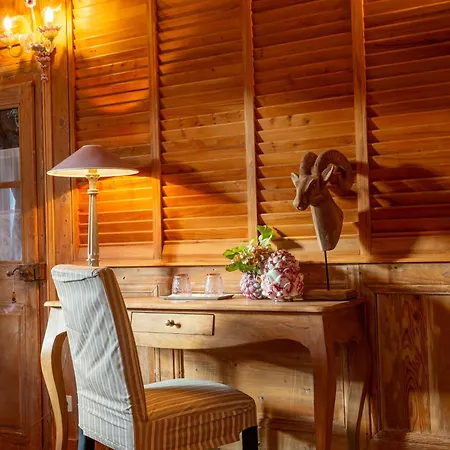 Guest house A L'ombre Du Chateau Nans-sous-Sainte-Anne