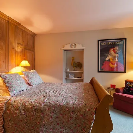 Guest house A L'ombre Du Chateau Nans-sous-Sainte-Anne